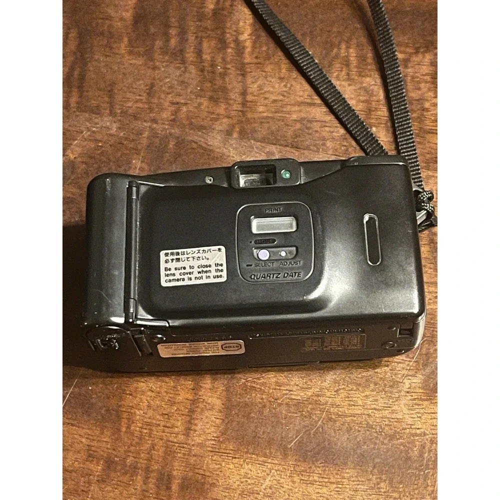 Vintage Canon FF35 Date 35mm Point & Shoot Film Camera - 32mm f/5.6 - Case